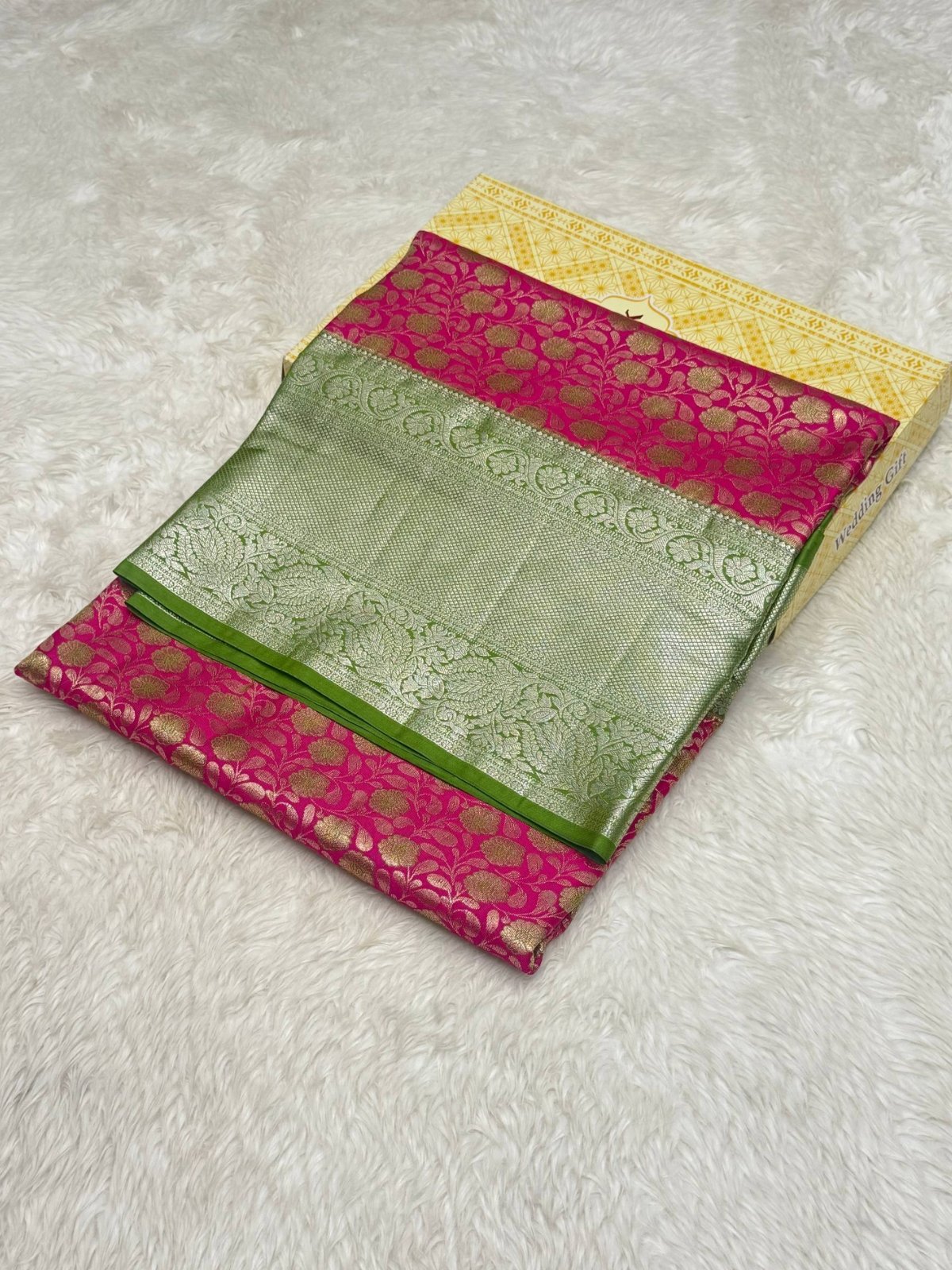 Rani Pink & Parrot Green Kanchipuram Silk Saree - Image 2